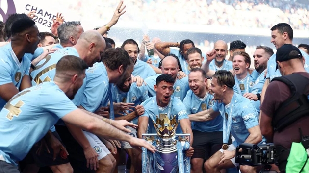 Crystal Palace: Nạn nhân của luật lệ UEFA hay sự bất công trong bóng đá hiện đại?