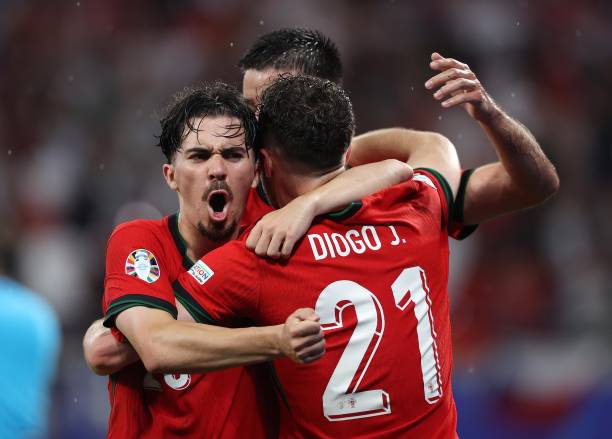 Vitinha đau buồn trước sự ra đi của Diogo Jota và Andre Silva