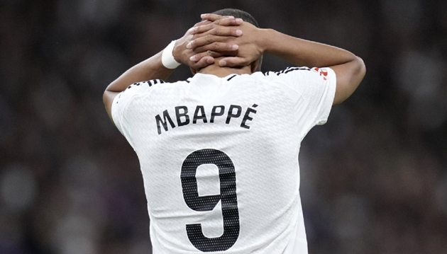 Mbappe và chiếc áo số 10: Khoảng trống số 9 và cuộc chiến những con số huyền thoại tại Real Madrid